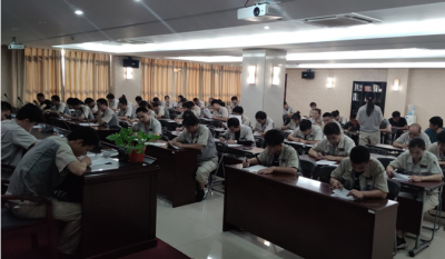 素质就业，技术立业