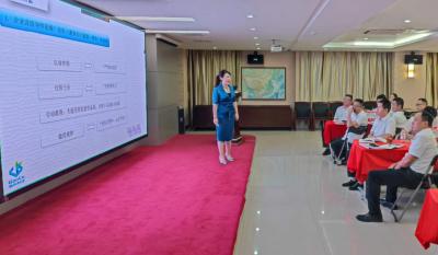 在书香中探寻利润的密码——合肥im电竞2024首届想书会《缔造利润》