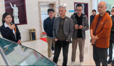 共促发展，凝聚共识——记民建青浦区委辅导光临领导！